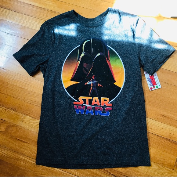 NWT Star Wars Darth Vader Graphic Tee Size M - Picture 1 of 6